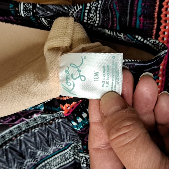 Multicolor Patterned Women's Swim Top - Picture 4 of 4